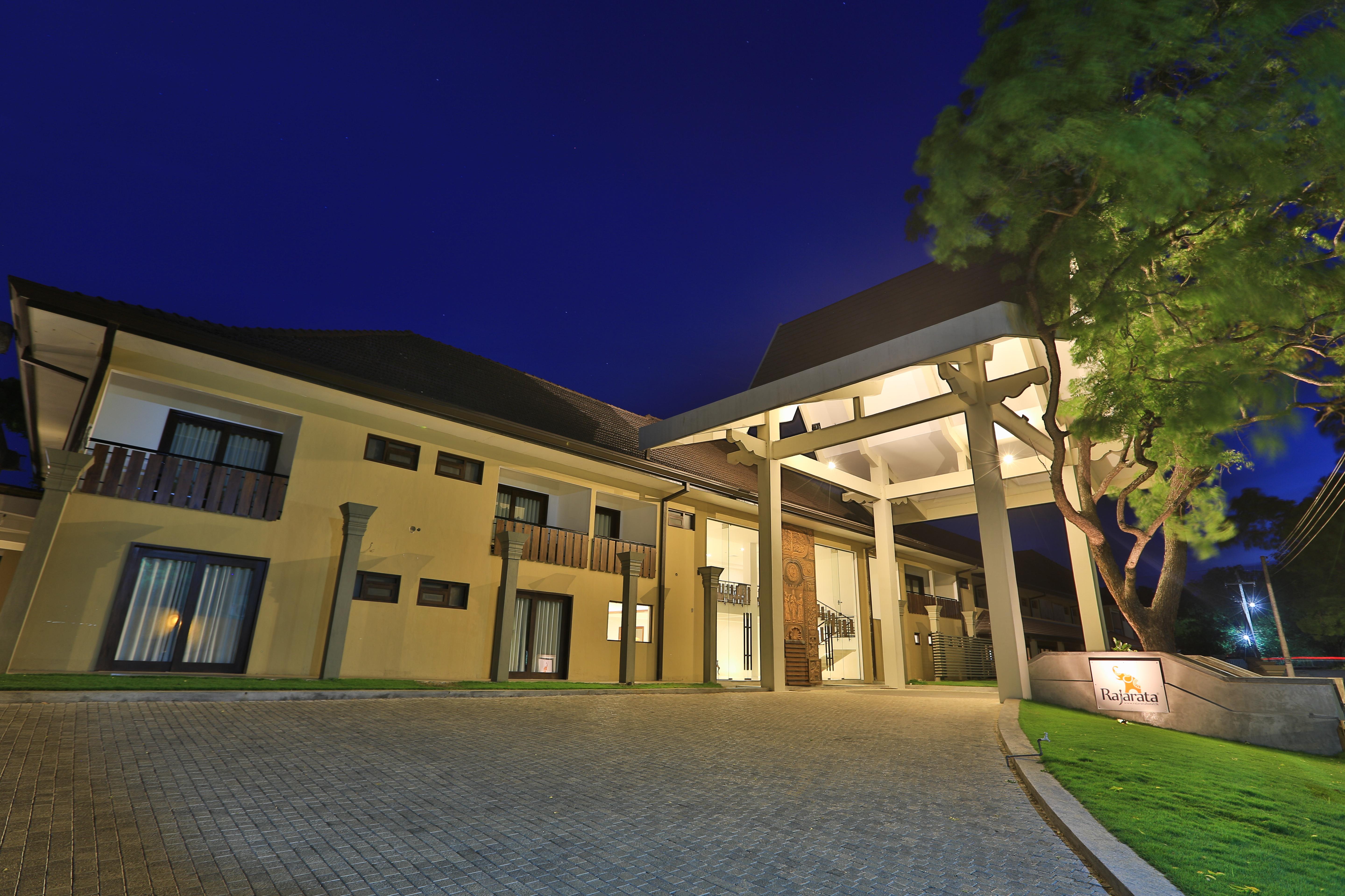 Rajarata Hotel Anuradhapura Zewnętrze zdjęcie