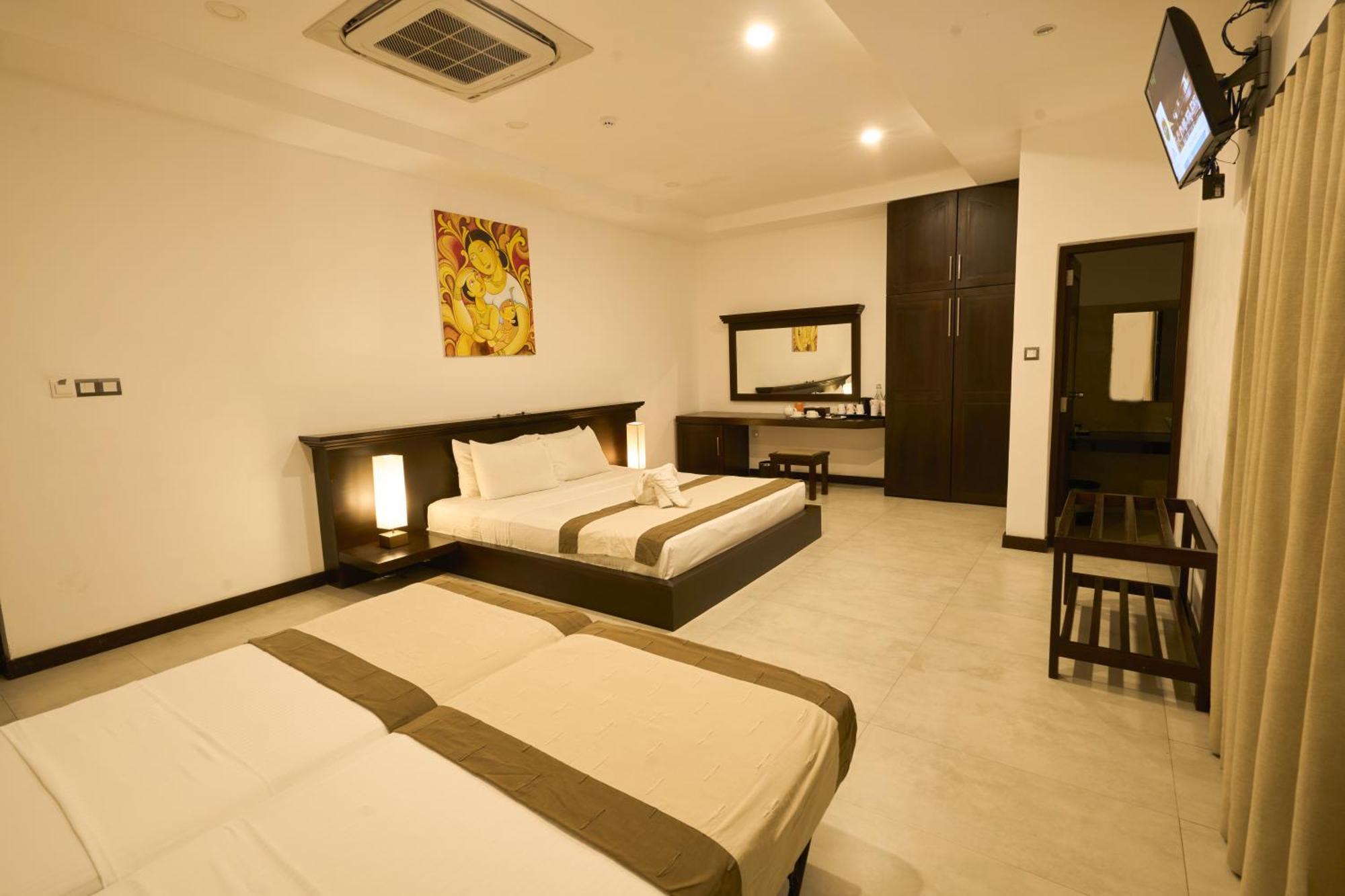 Rajarata Hotel Anuradhapura Zewnętrze zdjęcie